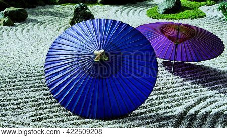 Umbella Red ,blue Color Opening With Black Ground Colour