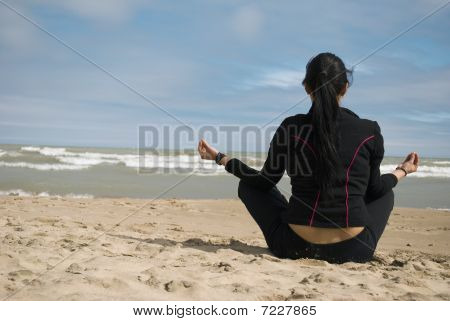 Yoga på stranden