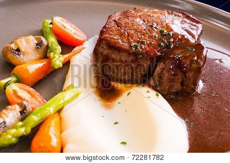 Tenderloin Steak