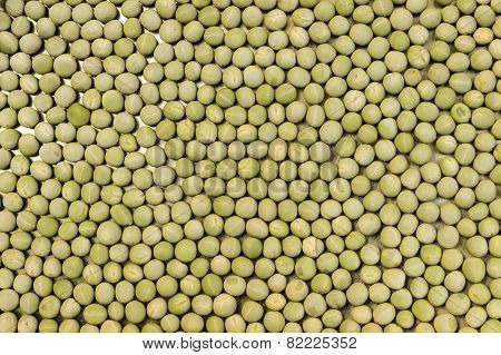 Dried peas background