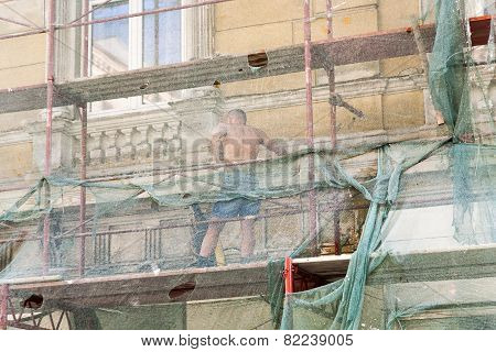 Man Restores Facade Of Buildings Of The 19Th Century