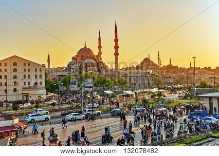 Istambul, Turkey-may 07, 2016: Beautiful Landscape Urban View,city Streets,people,architecture Of Th