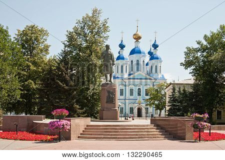 TAMBOV RUSSIA - July 02.2012: Monument to Red Army Zoya Kosmodemyanskaya on background Kazan friary