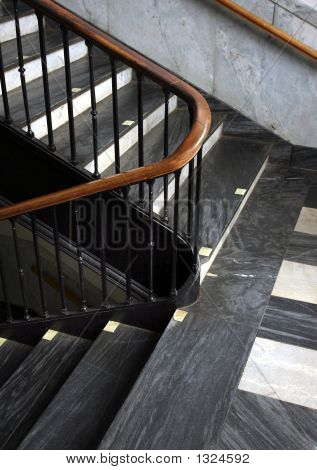 Bannister dönüş