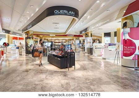 KUALA LUMPUR, MALAYSIA - MAY 09, 2016: inside of Suria KLCC shopping mall in Petronas Twin Towers. Suria KLCC is one of the largest shopping malls in Malaysia