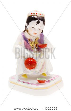 Miniaturní Asiatka (izolované na bílém)