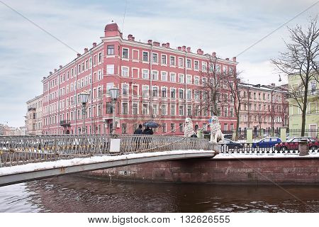 Ancient Bridge of Four Lions across the Griboyedov Canal in historical part of city. Built in the 19th century