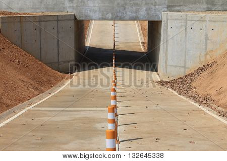 bike lane towards the underpass, bike way, underpass, tunnel