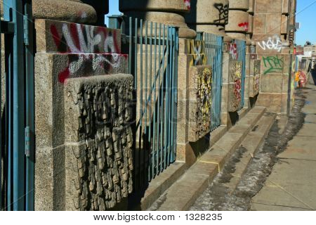 Graffiti Bridge