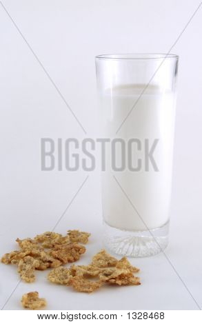 Mælk og Corn Flakes