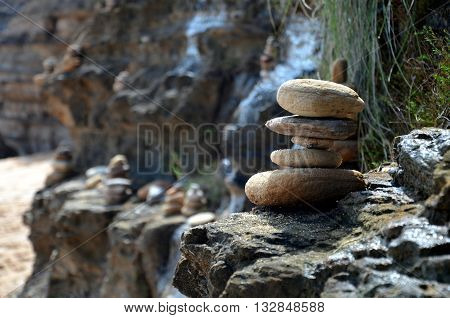 Balanced rocks in the Bouddi National Park