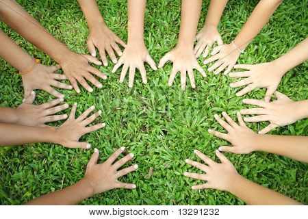 多文化共生の手