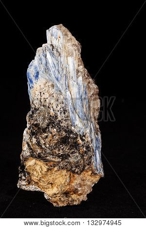 Kyanite Mineral