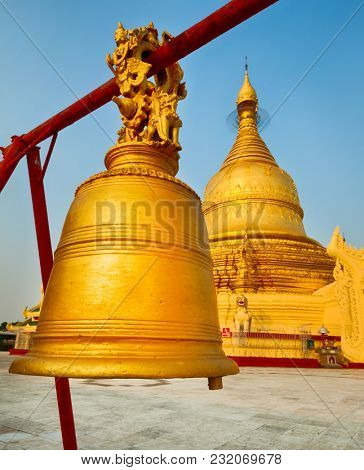 Buddhist pagoda Maha Wizaya in Yangon. Myanmar. 
