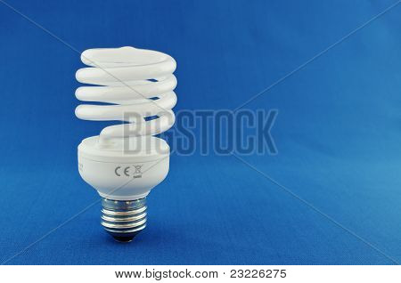 Bombilla de ahorro de energía
