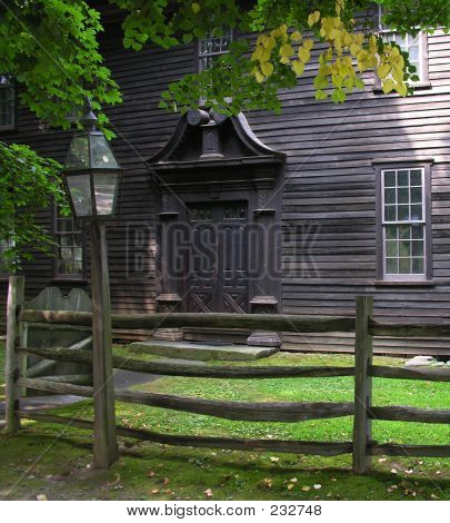  Entrée de la vieille maison