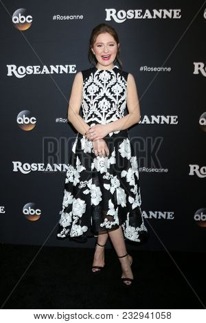 LOS ANGELES - MAR 23:  Emma Kenney at the 