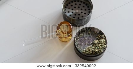 Indica Vs. Sativa: What’s The Difference Between Cannabis Types