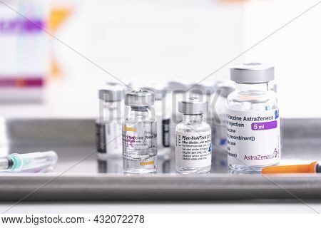 Thailand - Aug 27 , 2021 Close Up Of Sinovac, Pfizer, Astrazeneca Vaccine Vials Bottles For Stop Pan
