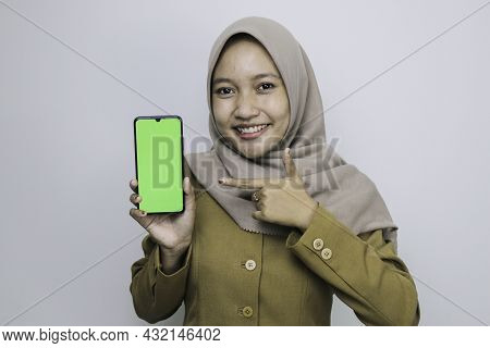 Smile Government Worker Women Showing Blank Screen On Phone. Pns Wearing Khaki Uniform.
