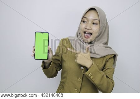 Smile Government Worker Women Showing Blank Screen On Phone. Pns Wearing Khaki Uniform.