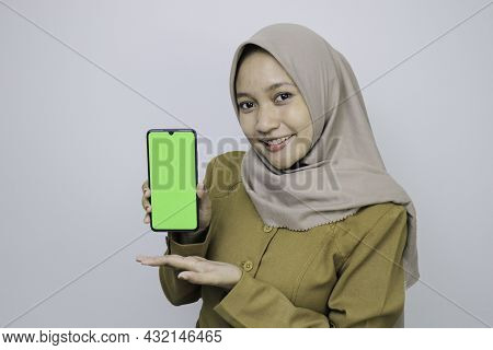 Smile Government Worker Women Showing Blank Screen On Phone. Pns Wearing Khaki Uniform.