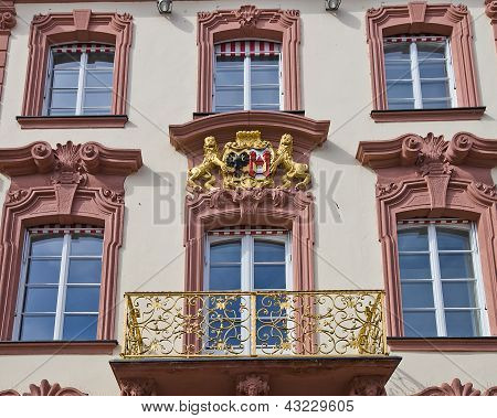ภายนอกของเก่าศาลา (1864) Offenburg เยอรมนี