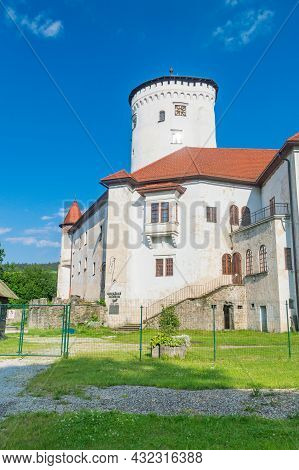 Zilina, Slovakia - June 5, 2021: Medieval Budatin Castle With Gothic Main Tower Near Zilina, Slovaki