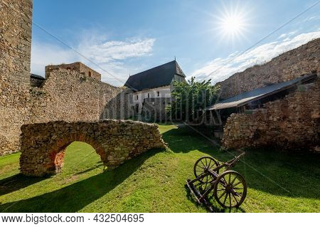 Ruin Of King´s Castle Tocnik (točník) In Central Bohemia - Czech Republic. It Was Built By The Czech
