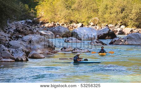 Kajakken op de rivier Soca, Slovenië