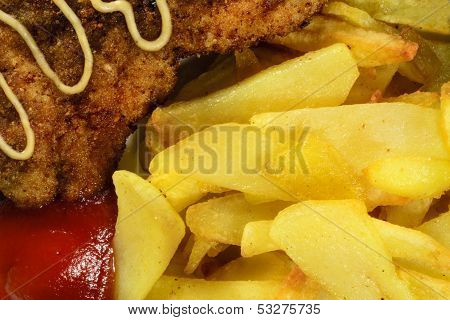French Fries With Chicken Chops