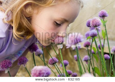 Jeune fille Richard fleurs