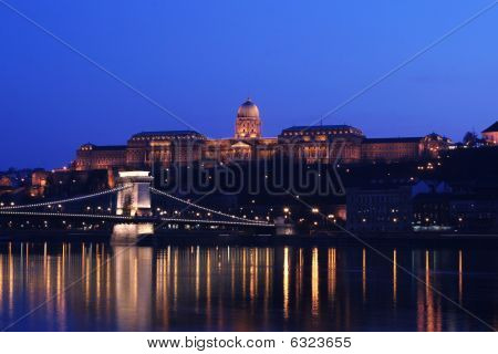 Budapeşte
