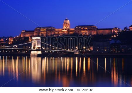 Budapeşte