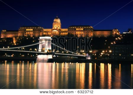 Budapeşte