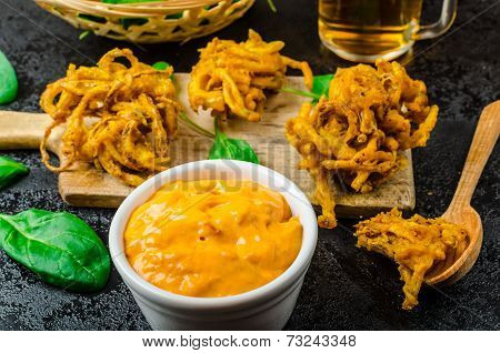 Crispy Onion Bhajis
