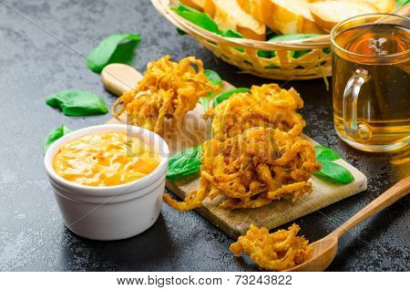 Crispy Onion Bhajis