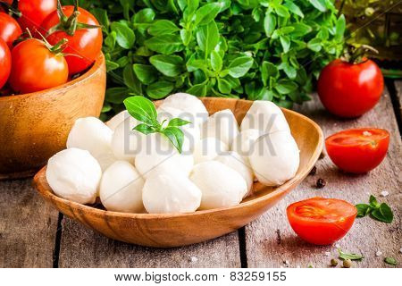 Mozzarella, Organic Cherry Tomatoes And Fresh Basil