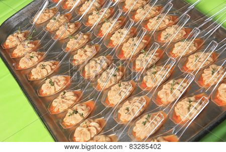 A Kitchen Prepare First Service with little think.