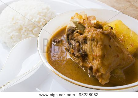 Thai Food Mussa man Curry With Rice