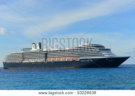 BAHAMAS - DEC 27, 2014: Holland American Line Cruise ship Zuiderdam anchore offshore in Half Moon Cay (Little San Salvador Island), Bahamas.