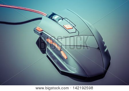 Sleek Gaming Mouse