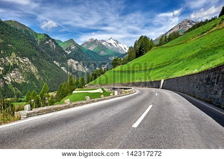 Grossglockner Austria - High Alpine Mountain Road -Hochalpenstrasse