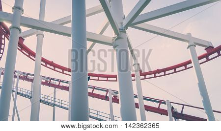 Metal Roller Coaster Foundation Frame vitnage tone