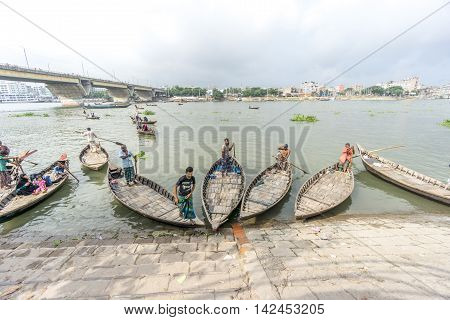 Sadar Ghat Lifestyle