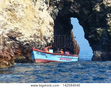 Paracas, Peru-january 26: Unidentified Men Fishing On January 26, 2015  In Ballestas Islands Reserve