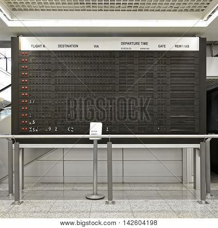 Out of Order Departure Flights Split Flap Display