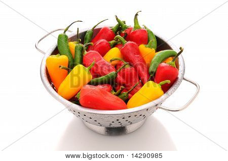 Peperoni assortiti nel colapasta