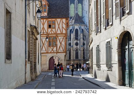 Dijon, France, May 20, 2018 : Small Street And Ancient Architecture In The Heart Of The Preserved Ol