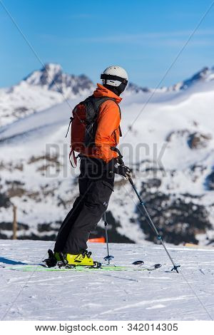 Grandvalira, Andorra : 2019 December 28 : People Having Fun In Sunny Day On Grandvalira Ski Station 